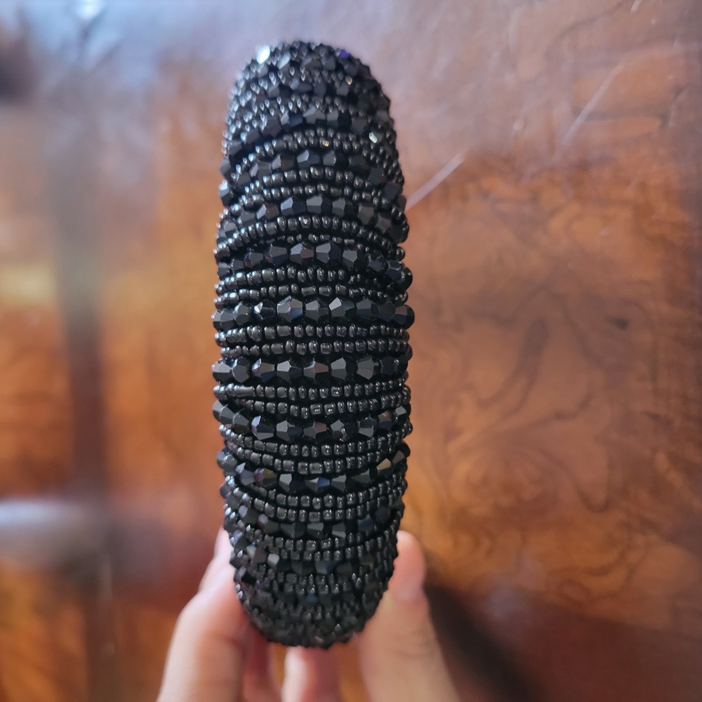 Elegant Black Beaded Hair Clip